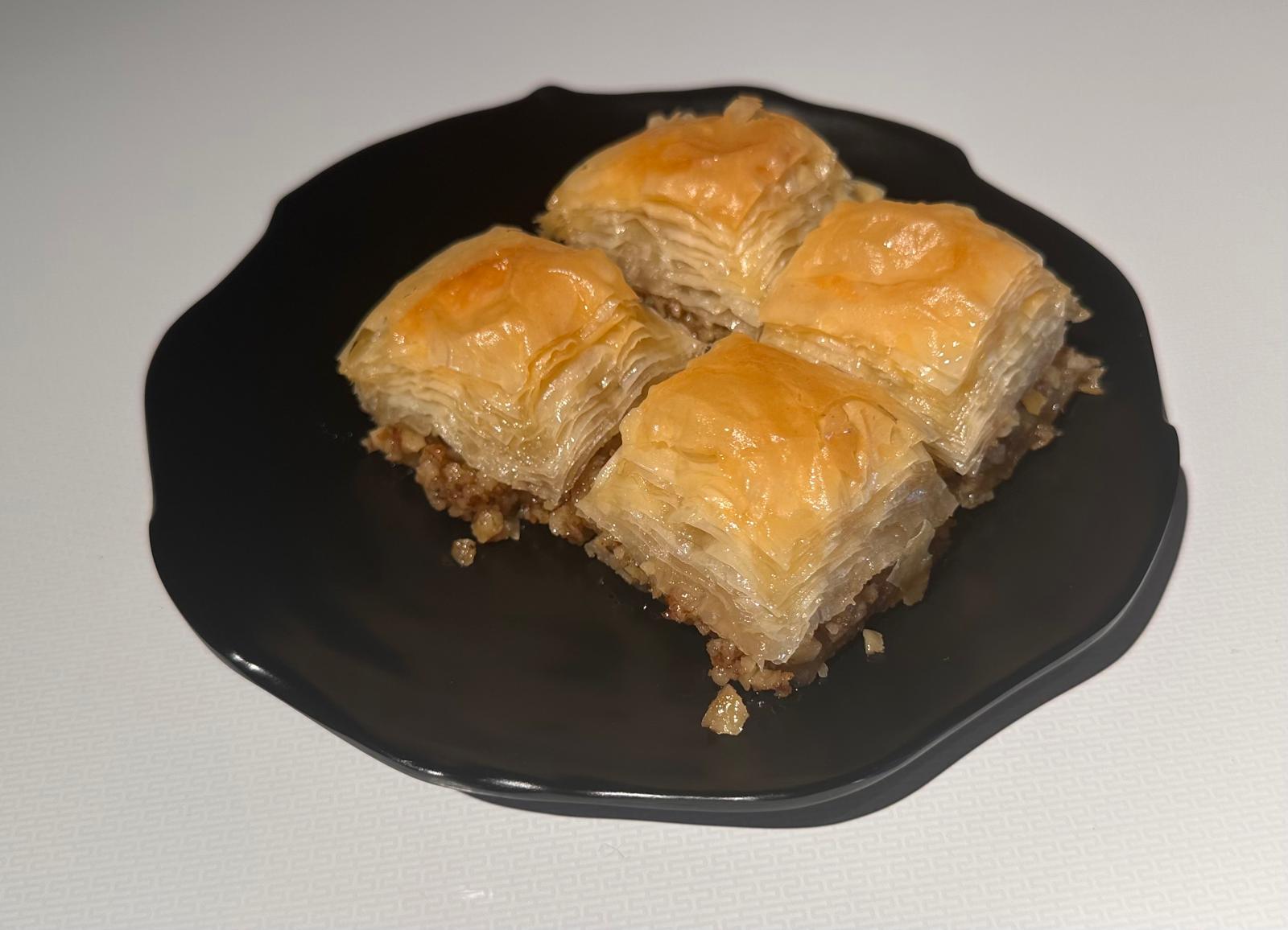 Turkish baklava (dessert)